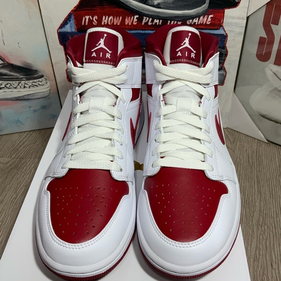 Jordan 1 Mid Reverse Chicago BQ6472-161 US Women's Sz 9.5/Men's Sz 8 New✅ - Picture 7 of 12